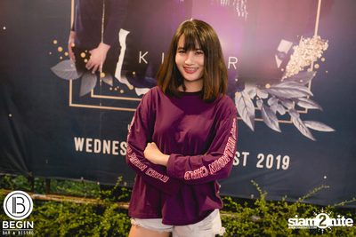 Klear ที่ บีกิน บาร์ — photo 54