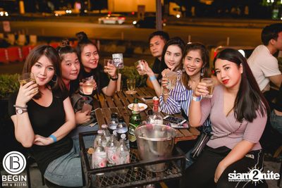 Klear ที่ บีกิน บาร์ — photo 57