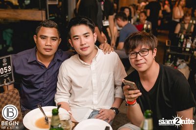 Klear ที่ บีกิน บาร์ — photo 61