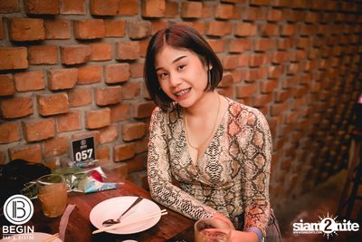 Klear ที่ บีกิน บาร์ — photo 65