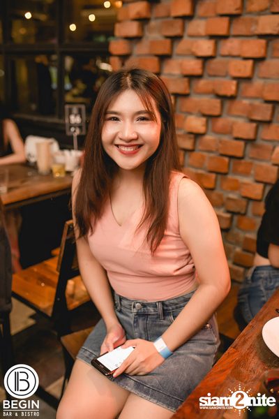 Klear ที่ บีกิน บาร์ — photo 66