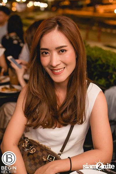 Klear ที่ บีกิน บาร์ — photo 71