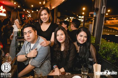 Klear ที่ บีกิน บาร์ — photo 72