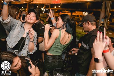 Klear ที่ บีกิน บาร์ — photo 90