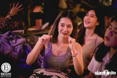 Klear ที่ บีกิน บาร์ — photo 104
