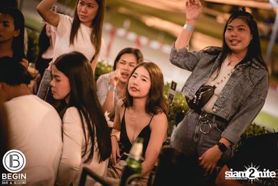 Klear ที่ บีกิน บาร์ — photo 123