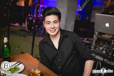 Klear ที่ บีกิน บาร์ — photo 181