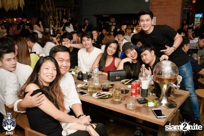 คืนวันศุกร์ ที่ ไอนุ บาร์ — photo 24