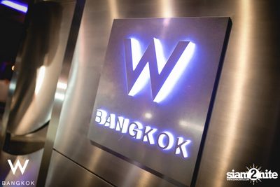 Girls Gone Wild at Woobar at W Bangkok — photo 1
