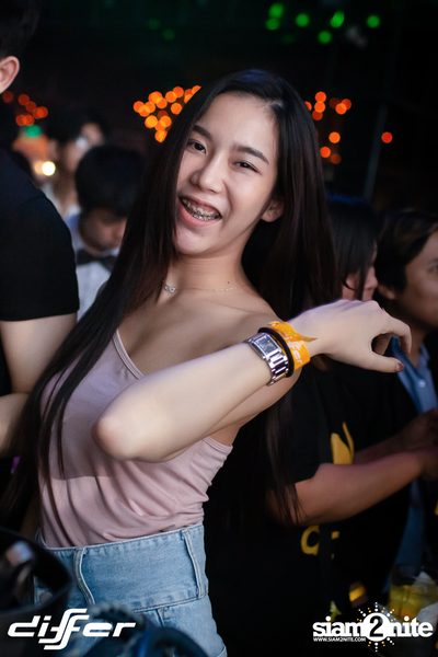 Urboy TJ x Oat Pramote ที่ ดิฟเฟอร์ ผับ พัทยา — photo 16