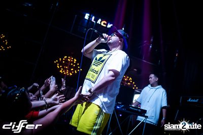 Urboy TJ x Oat Pramote ที่ ดิฟเฟอร์ ผับ พัทยา — photo 79