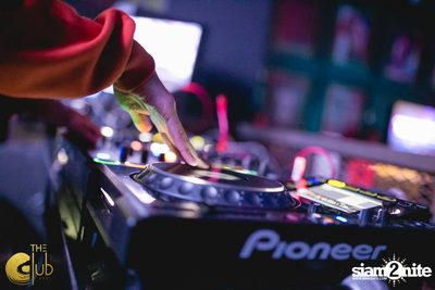 Saturdays with the BKK Invaders ที่ เดอะคลับคอย — photo 21