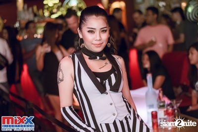 Sugar n Cream at MIXX Bangkok — photo 46
