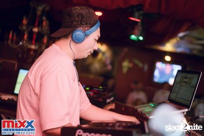 Sugar n Cream at MIXX Bangkok — photo 48