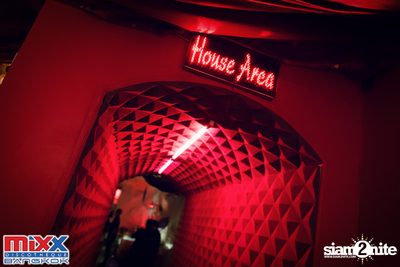 Sugar n Cream at MIXX Bangkok — photo 108