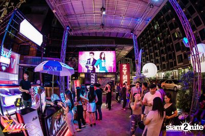 Nont Tanont × Ink Waruntorn ที่ ซิงค์ รังสิต — photo 11