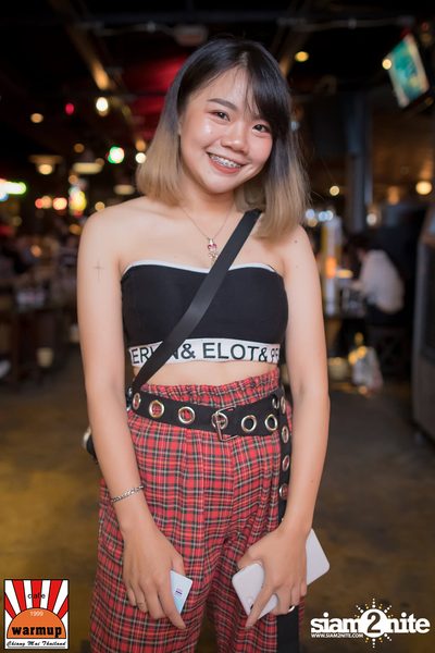 Meyou ที่ วอร์ม อัพ คาเฟ่ เชียงใหม่ — photo 3