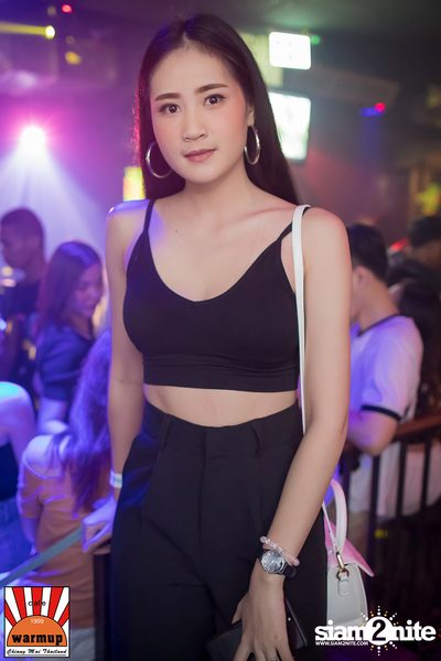 Meyou ที่ วอร์ม อัพ คาเฟ่ เชียงใหม่ — photo 13