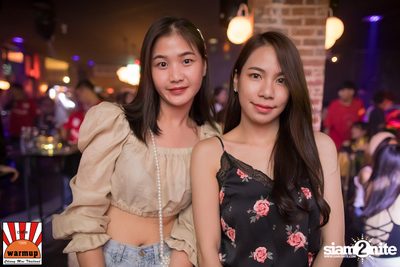 Meyou ที่ วอร์ม อัพ คาเฟ่ เชียงใหม่ — photo 15