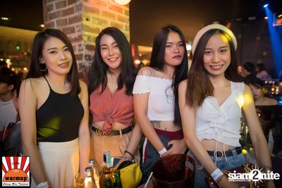 Meyou ที่ วอร์ม อัพ คาเฟ่ เชียงใหม่ — photo 17