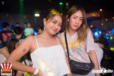 Meyou ที่ วอร์ม อัพ คาเฟ่ เชียงใหม่ — photo 18