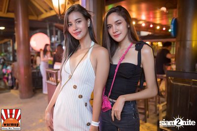 Meyou ที่ วอร์ม อัพ คาเฟ่ เชียงใหม่ — photo 42