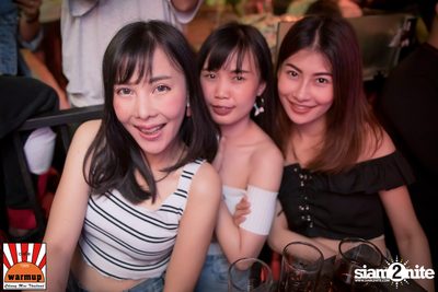 Meyou ที่ วอร์ม อัพ คาเฟ่ เชียงใหม่ — photo 82