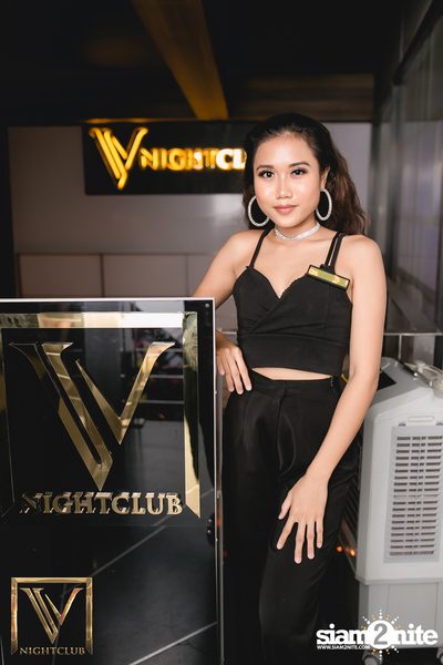 Saturday Night at V Nightclub — photo 9