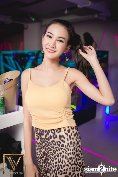 Saturday Night at V Nightclub — photo 16