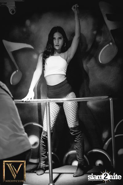 Saturday Night at V Nightclub — photo 55