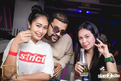 Saturday Night at V Nightclub — photo 57
