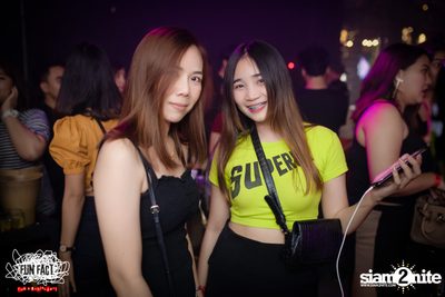 F.Hero at FunFact | Soi Mahadthai — photo 64