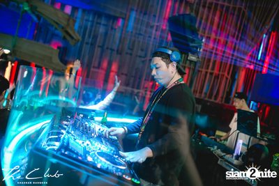 It's Lady Night at The Club Khaosan — photo 128