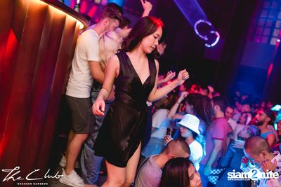 It's Lady Night at The Club Khaosan — photo 142