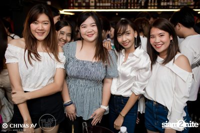 Flure ที่ เพลย์ลิสต์ เอกมัย — photo 23