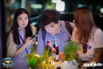 Playground ที่ บ็อทเทิลร็อคเก็ต คราฟท์เบียร์บาร์ — photo 3