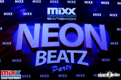 Neon BeatZ Party at MIXX Bangkok — photo 2
