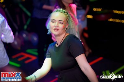 Neon BeatZ Party at MIXX Bangkok — photo 52