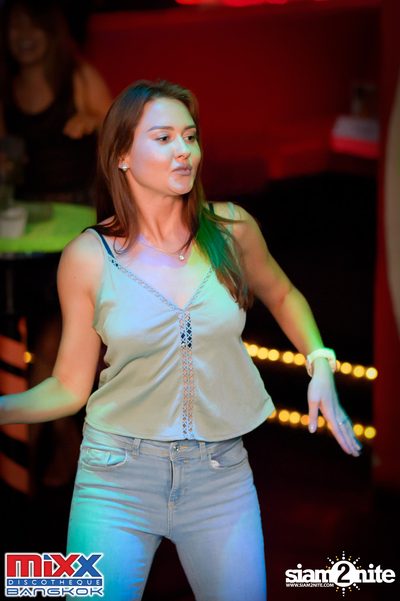 Neon BeatZ Party at MIXX Bangkok — photo 54