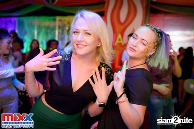 Neon BeatZ Party at MIXX Bangkok — photo 58