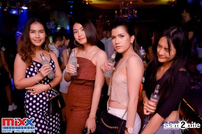 Neon BeatZ Party at MIXX Bangkok — photo 70