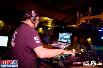 Neon BeatZ Party at MIXX Bangkok — photo 81