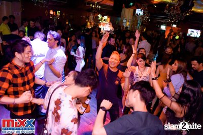 Neon BeatZ Party at MIXX Bangkok — photo 100