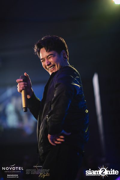 อ๊อฟ ปองศักดิ์ Live ที่ โนโวเทล กรุงเทพ สุขุมวิท 20 — photo 162