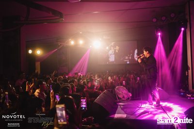 อ๊อฟ ปองศักดิ์ Live ที่ โนโวเทล กรุงเทพ สุขุมวิท 20 — photo 195