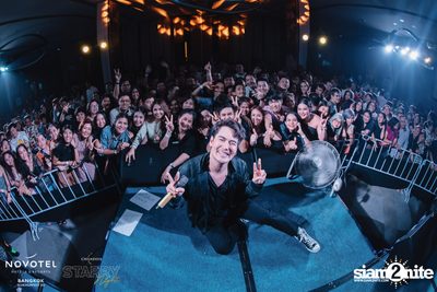 อ๊อฟ ปองศักดิ์ Live ที่ โนโวเทล กรุงเทพ สุขุมวิท 20 — photo 207
