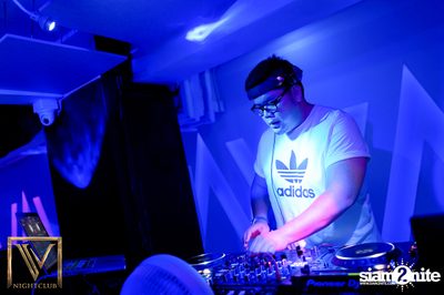 Saturday Night at V Nightclub — photo 75