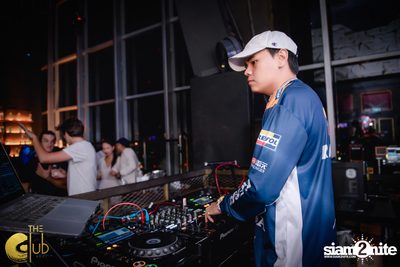 DJ AIK กับ  Bangkok Invaders ที่ เดอะคลับคอย — photo 46