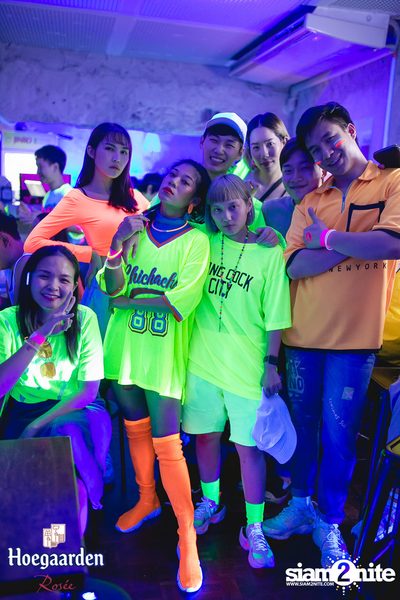 OVERSEOUL × Hoegaarden Rosée pres. Neon-Nee Night — photo 36