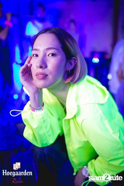 OVERSEOUL × Hoegaarden Rosée pres. Neon-Nee Night — photo 49